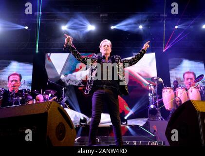 Emmanuel y Mijares Durante su Concierto en el Festival Alfonso Ortiz Tirado 2020 FAOT, en Alamos, Sonora, Mexiko el 19 enero 2020. (Foto: NortePhoto.com) Stockfoto