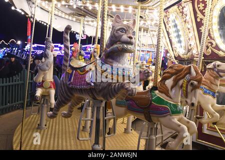 Die Katze auf dem Karussell im Winter Wonderland, Hyde Park, London, Großbritannien 2020 Stockfoto