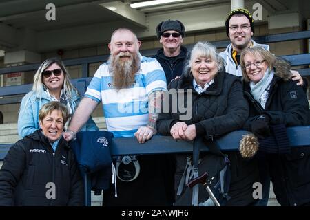 Leeds, Großbritannien. 15 Jan, 2019. LEEDS, England - 19. JANUAR Falken Anhänger dargestellt während der Greene King IPA Championship Match zwischen Yorkshire Carnegie und Newcastle Falcons bei Headingley Leeds Carnegie Stadion, am Sonntag, den 19. Januar 2020. (Quelle: Chris Lishman | MI Nachrichten) das Fotografieren dürfen nur für Zeitung und/oder Zeitschrift redaktionelle Zwecke verwendet werden, eine Lizenz für die gewerbliche Nutzung Kreditkarte erforderlich: MI Nachrichten & Sport/Alamy leben Nachrichten Stockfoto