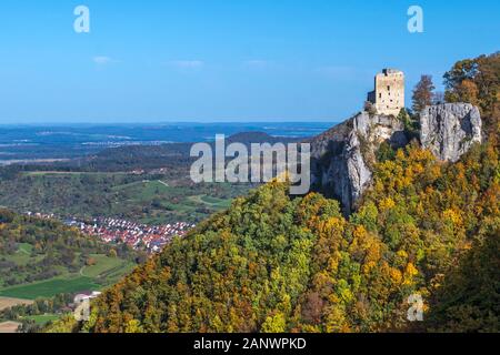 Burgruine Reußenstein im Herbst, BW, LKR Esslingen, Neidlingen Stockfoto