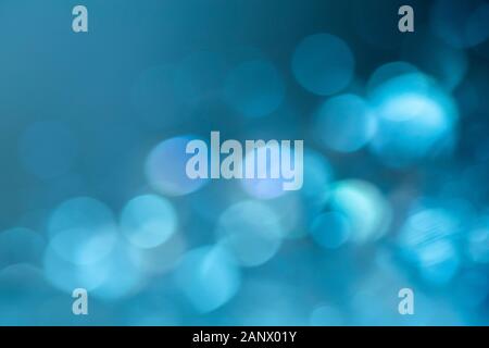 Kreative Zusammenfassung Hintergrund mit runden Formen von Defokussierten Lichter in sanften Blautönen Stockfoto