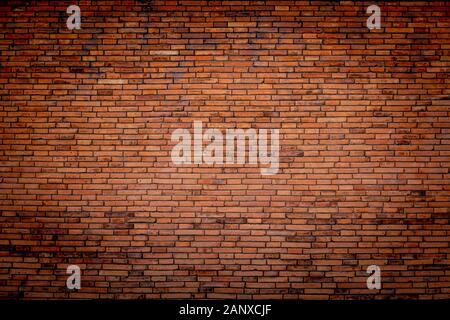 Backstein-Wand aus rotem breiten Panorama-Hintergrund aus alten alten alten Backstein-Wänden Stockfoto