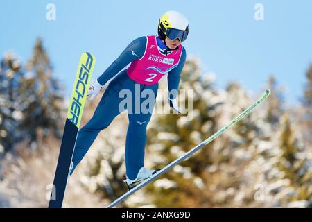 Premanon, Frankreich. 19 Jan, 2020. Yuna Kasai (JPN) Nordische Kombination: Damen Einzel im Les Tuffes Nordic Centre während der Lausanne 2020 Winter Youth Olympic Games in Premanon, Frankreich. Credit: Naoki Morita/LBA SPORT/Alamy leben Nachrichten Stockfoto