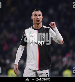 Turin, Italien. 19 Jan, 2020. FC Juventus' Cristiano Ronaldo reagiert während einer Serie ein Fußballspiel zwischen FC Juventus und Parma in Turin, Italien, Jan. 19, 2020. Credit: Alberto Lingria/Xinhua/Alamy leben Nachrichten Stockfoto