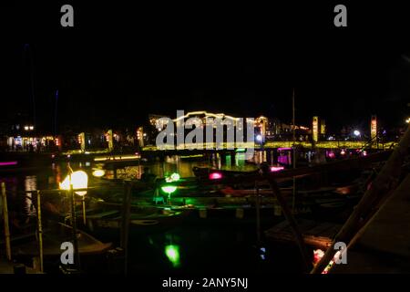 Hoi An - Vietnam - im August 2019 - Blick auf die Altstadt bei Nacht Stockfoto