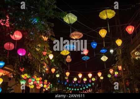 Hoi An - Vietnam - August 2019 - Straße der Altstadt Stockfoto