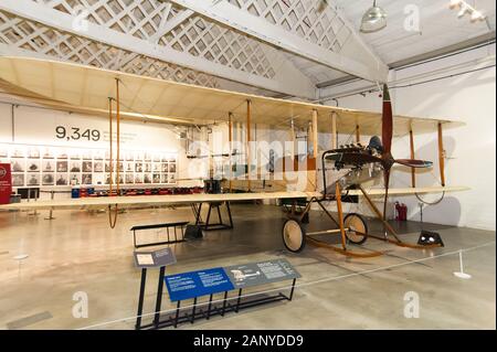 London. England. 2017. Royal Air Force Museum Biplane Fighter Welt Krieg Stockfoto