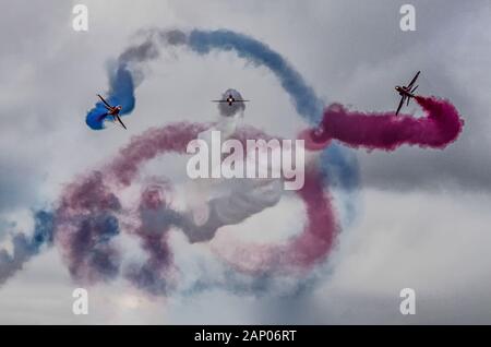 Die roten Pfeile, offiziell als der Royal Air Force Aerobatic Team bekannt, Stockfoto