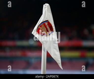 LONDON, ENGLAND - Januar 18: Arsenal Fahne während der Englischen Premier League Spiel zwischen Arsenal und Sheffield United am 18. Januar 2020 an die E Stockfoto