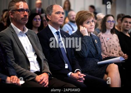 Erster Minister Nicola Sturgeon während einer Veranstaltung an der Kimpton Charlotte Square Hotel, Edinburgh, die positiven Auswirkungen der EU-Bürger zu feiern und weitere Mittel für den Aufenthalt in Schottland Kampagne bekannt zu geben. PA-Foto. Bild Datum: Montag, 20. Januar 2020. Photo Credit: Jane Barlow/PA-Kabel Stockfoto