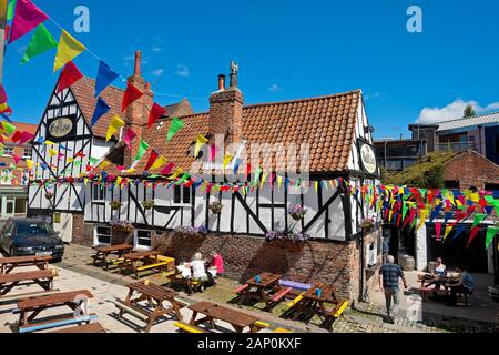 Alte Fachwerkhaus aus dem 13. Jahrhundert Red Lion Inn at Merchantgate. Stockfoto