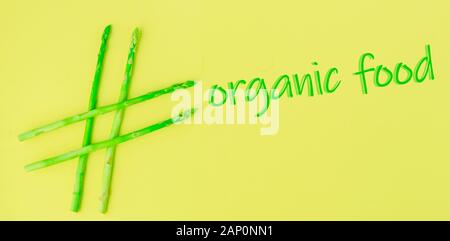 Konzeptionelle Idee organische, Hashtag aus Spargel, gesundes Essen, Green Food. Stockfoto