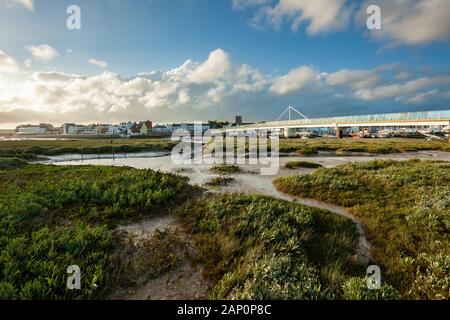 Sonnenuntergang auf dem Fluss Adur im Shoreham. Stockfoto