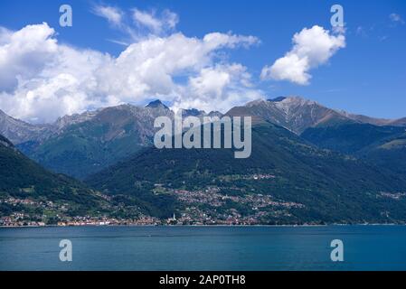 Piona Colico (LC), Italien 08.08.2019, Blick auf den See von Lecco von der Abtei von Piona Stockfoto