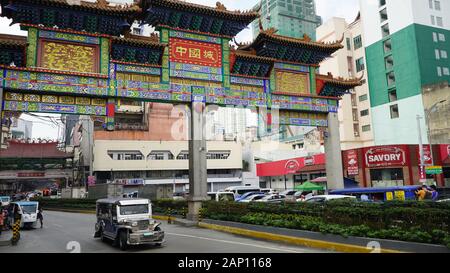 Manila, Philippinen. 20 Jan, 2020. Manila Chinatown ist die älteste Chinatown in der Welt, die 1594 von den Spaniern gegründet wurde als eine Siedlung in der Nähe von Intramuros über Pasig Fluss für die katholischen chinesischen. Es wurde so gebaut, dass Kolonialherren auf die chinesische Migranten halten könnte. (Foto von Joseph Dacalanio/Pacific Press) Quelle: Pacific Press Agency/Alamy leben Nachrichten Stockfoto