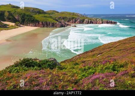 Sandy Beach (Sangobeg Bay) an der schottischen Küste bei Durness. Schottland Stockfoto