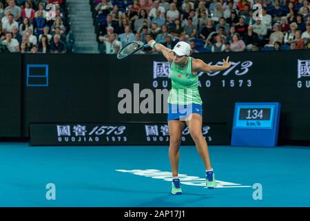 Melbourne, Australien. 20 Jan, 2020. Ashleigh Barty von Australien der Australian Open Tennis Championship 2020 Tag 1 Match im Melbourne Park Tennis Centre, Melbourne, Australien. 20. Jan 2020. (© Andy Cheung/ArcK Images/arckimages.com/UK Tennis Magazin / International Sports Fotos) Credit: Roger Parker/Alamy leben Nachrichten Stockfoto