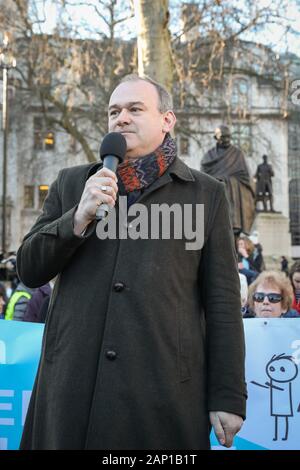 Westminster, London, 20. Jan 2020. Ed Davey, der Führer der Liberaldemokraten, spricht. Alfred Dubs, Baron Dubs, Britischen Peer und Politiker, hat eine neue Änderung des Zuwanderungsgesetzes vorgelegt, um sicherzustellen, dass der Schutzfunktionen für Kind Flüchtlinge bleiben in der Entzug Abkommen Rechnung (WAB). Die Änderung wird in Die Herren mit der Chance, dass die Regierung die Niederlage über die Frage gegenüberstellen könnte, diskutiert werden. Credit: Imageplotter/Alamy leben Nachrichten Stockfoto