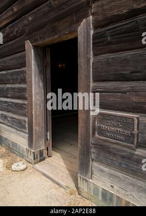 Baudetails von Holzhandbauten im Fort Ross State Historic Park an der Küste des Sonoma County in Kalifornien Stockfoto