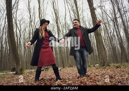 Joyful loving young couple on a romantic date Stockfoto