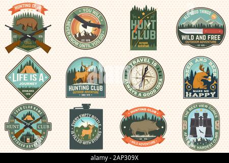 Satz von outdoor adventure Zitate und Jagd club Patches. Vektor Konzept für Shirt, Logo, Print, Stempel, Patch. Patch Design mit rknife, Berge, Hirsche, Kolben, Jäger, Wald und Berge Silhouette Stock Vektor