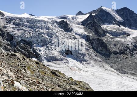 Der Moiry-Gletscher aus dem Cabane de Moiry, Val The Moiry, Grimentz, Val d'Anniviers, Wallis, Schweiz Stockfoto
