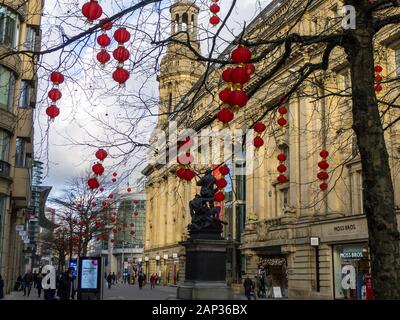 Chinesische Laternen bereit für chinesische Neujahrsfeiern in Manchester Stockfoto