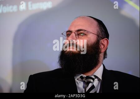 Europäischen Jüdischen Verein, Vorsitzender Rabbi Menachem Margolin nimmt an einer Podiumsdiskussion des Europäischen Jüdischen Verband Konferenz über Antisemitismus in Krakau. Eine Delegation von mehr als 100 Europäischen Staats- und Regierungschefs, Minister und hochrangige Beamte des Parlaments von Europa und Gesetzgeber aus der ganzen Kontinent wird ein März in Auschwitz am 20. und 21. Januar besuchen. Der März, zum Internationalen Holocaust Gedenktag statt, wird von der EJA, der Dachorganisation der jüdischen Organisation in Europa, die von Rabbi Menachem Margolin und die Aktion und Schutz Liga der Eur LED LED. Stockfoto