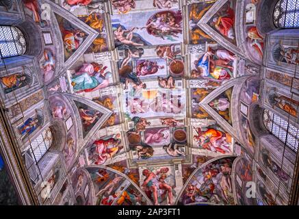 Vatikan Vatikan - 31. Mai, 2019 - Decke der Sixtinischen Kapelle im Vatikan. Stockfoto