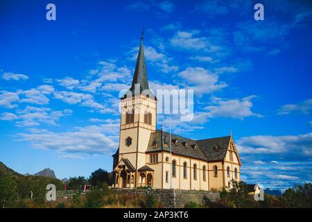 Lofoten Kathedrale gebaut in 1898 Jahr, evangelische Pfarrkirche, Norwegen, Lofoten, sonnigen Sommertag Stockfoto