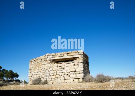 Während des spanischen Bürgerkrieges in Tardienta, Provinz Huesca, Aragon, Spanien genutzer Bunker. Stockfoto