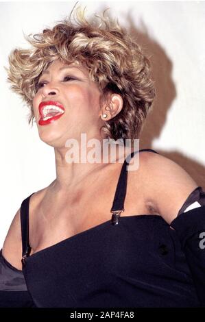 Sanremo Italien 20.02.1996, Fotosession von Tina Turner am Festival von Sanremo 1996 Stockfoto