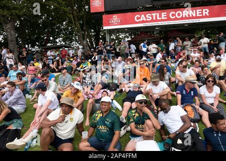 Der zweite Test SA gegen England in Newlands, die Barmy Army und ein gefüllter Boden an dieser schönen Lage für Test-Cricket im Jahr 2020. Stockfoto