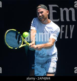 Melbourne, Australien. Januar 2020. Melbourne, Australien. Januar 2020. D2 Adrian Mannarino (FRA) im ersten Spiel Foto Anne Parker International Sports Fotos Ltd/Alamy Live News Stockfoto