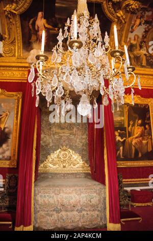 Schloss Versailles von Versailles, Schloss von Versailles. Französisches Schloss und Gärten des Versailler Merkursalons Versailles Stockfoto
