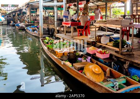 Talin Chan Floating Market, Bangkok, Thailand, Stockfoto