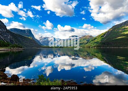 Wunderschöne Natur Norwegen Naturlandschaft. Stockfoto