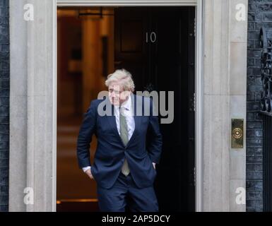 London, Großbritannien. 21 Jan, 2020. Boris Johnson, Premierminister von Großbritannien wartet Präsident Ägyptens, Abdel Fattah el-Sisi zu erfüllen. Credit: Tommy London/Alamy leben Nachrichten Stockfoto