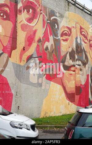 Die Graffiti, die die Wände der Ortica Bezirk, Mailand, Lombardei, Italien, Europa Stockfoto