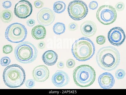 Pastellkrebse mit blauen und grünen Kreisen auf Texturpapier Stockfoto