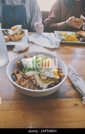 Brunch im Lokalen Café Stockfoto