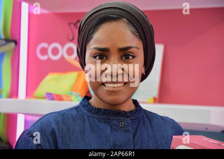 Nadiya Hussain. Wilton Bradley Stand, Toy Fair, Olympia, Kensington, London. Großbritannien Stockfoto