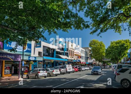 Geschäfte am Trafalgar Street in Nelson, Südinsel, Neuseeland Stockfoto