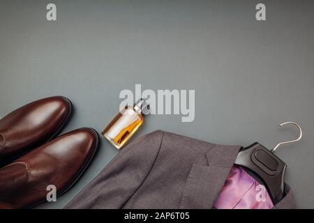 Kleidung und Schuhe, chelsea Lederstiefel für Herren. Winter-, Herbst- oder Frühjahrsmode. Einkaufen. Platz Stockfoto