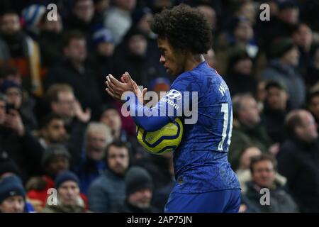 London, Großbritannien. Januar 2020. Willian von Chelsea klatscht beim Premier League-Spiel zwischen Chelsea und Arsenal an der Stamford Bridge, London am Dienstag, 21. Januar 2020. (Credit: Jacques Feeney / MI News) nur redaktionelle Verwendung. Credit: MI News & Sport /Alamy Live News Stockfoto