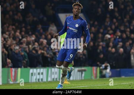 London, Großbritannien. Januar 2020. Tammy Abraham von Chelsea reagiert darauf, dass er am Dienstag, den 21. Januar 2020, einen Schuss während des Premier-League-Spiels zwischen Chelsea und Arsenal an der Stamford Bridge in London verpasst hat. (Credit: Jacques Feeney / MI News) nur redaktionelle Verwendung. Credit: MI News & Sport /Alamy Live News Stockfoto