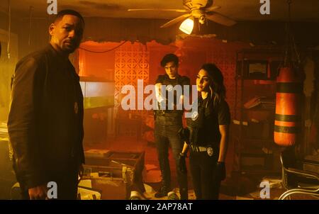 Erscheinungsdatum: Januar 17, 2020 TITEL: Bad Boys For Life Studio: Columbia Pictures DIRECTOR: Adil El Arbi, Bilall Fallah PLOT: Marcus Burnett ist jetzt ein polizeiinspektor und Mike Lowery befindet sich in einer Midlife Crisis. Vereinen Sie sich wieder, wenn ein albanischer Söldner, dessen Bruder sie getötet, sie verspricht ein wichtiger Bonus. STARRING: Will Smith als Detective Mike Lowrey, CHARLES MELTON als Rafe, Vanessa Hudgens als Kelly. (Bild: © Columbia Pictures/Entertainment Bilder) Stockfoto