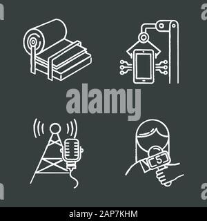 Industrie chalk Symbole gesetzt. Die Zellstoff- und Papierproduktion. Elektronik. Sendemast. Nachrichten und Medien. Person mit Mikrofon. Isoliert Stock Vektor