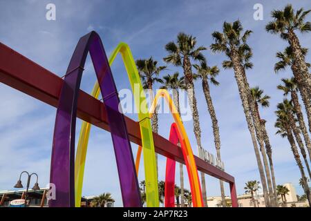 Imperial Beach, CA 1-20-2020 Das Schild am Imperial Beach am Eingang zum Imperial Beach Pier und zum Surfhenge Art Display Stockfoto