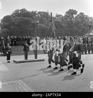 Commando Transfer RMA bei Breda Datum: 25. Juli 1964 Ort: Breda Schlüsselwörter: Kommandos, Transfers, Kommandeure, Generäle persönlicher Name: A. V. van de Wall Bake, Reede, W.C.H. des Organnamens: RMA Stockfoto